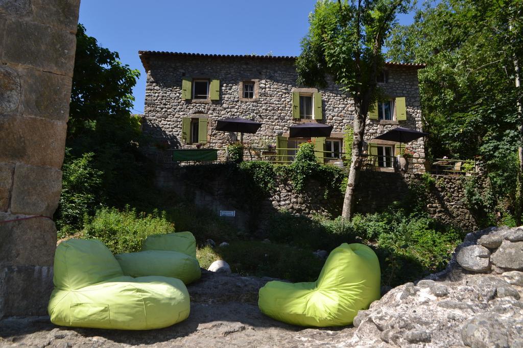 Maison Sous Le Pont Bed & Breakfast Meyras Luaran gambar